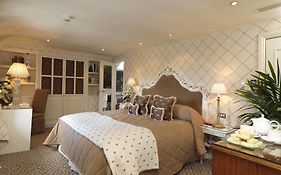 Summer Lodge Country House Hotel